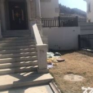 绿城附近独栋别墅出租，630平，独院，适合培训、办公、医疗养