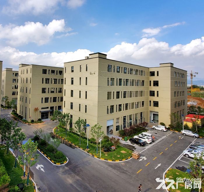 城阳671平厂房出售，双证可贷款园区环评自带消防